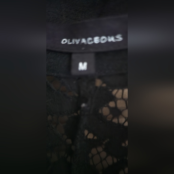 Olivaceous Women's Black Laced  Short Sleeve Mini Dress. Barely Used Size M - Picture 5 of 5